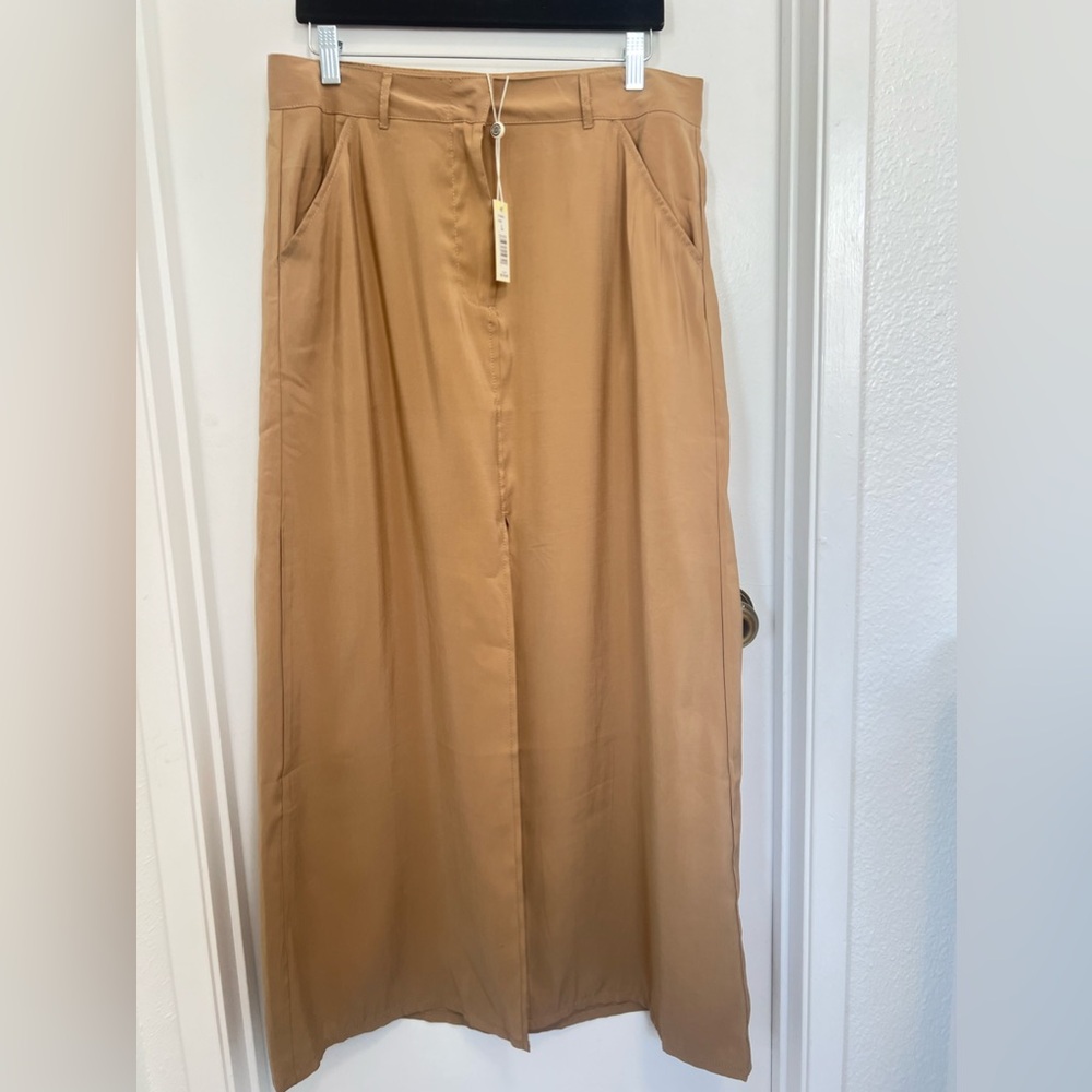 NWT MAX STUDIO maxi women skirt